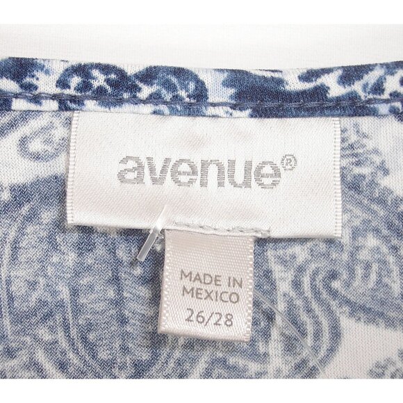 NEW Avenue 26/28 Blue Paisley Sharkbite 3/4 Sleeves Caged V-Neck Women's Plus - Picture 11 of 13